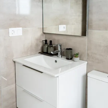 شقة Panoramic Balcony, Sea And Sunsets *