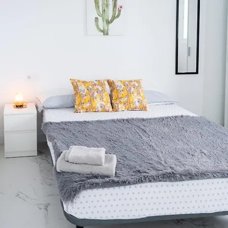 Panoramic Balcony, Sea And Sunsets *